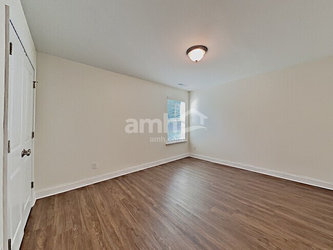 Building Photo - 12032 Brooksong Dr