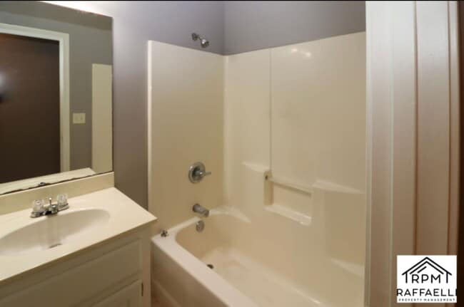 Building Photo - Pleasant Grove Townhouse for rent!