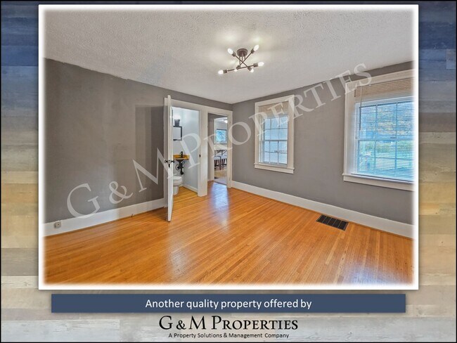 Building Photo - 139 S Main St