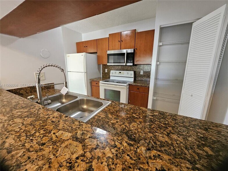 Building Photo - 11582 NW 44th St