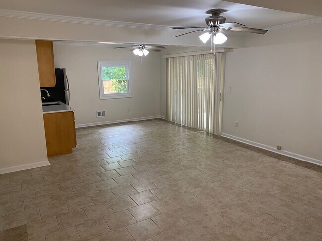 Building Photo - Welcome home!
