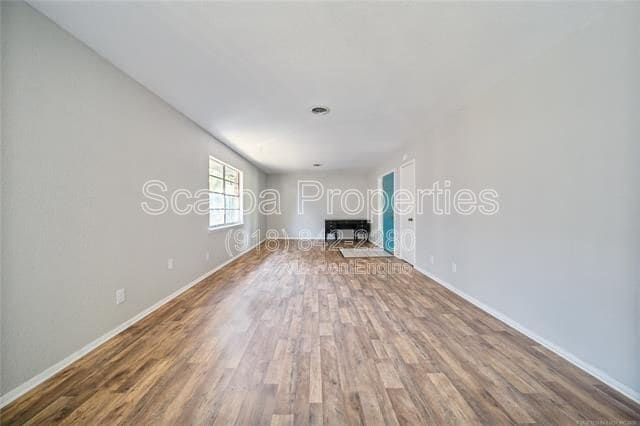 Building Photo - 5520 E 47th Pl