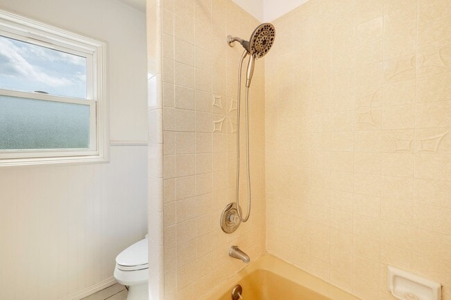 Building Photo - South of Conant 3 Bedroom, 1 Bath Home on over 5000 Square Feet, an entertainers dream!