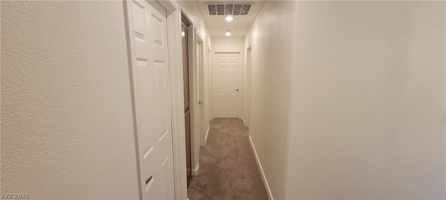 Building Photo - 1161 Maple Pines Ave