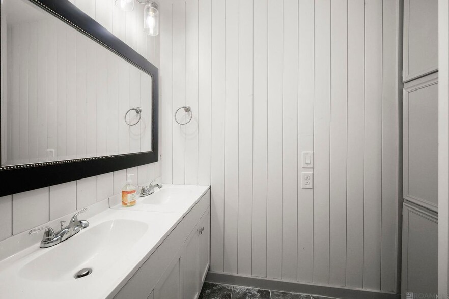 Building Photo - 3845 Plum Broque Dr