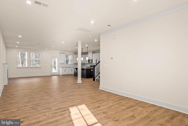 Building Photo - 383 Scranton Ln