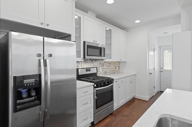 Building Photo - 4115 5th St NW