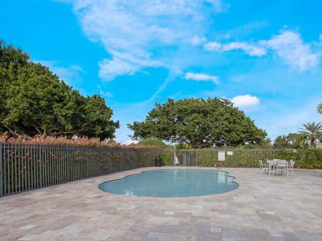 Building Photo - 21713 Marigot Dr