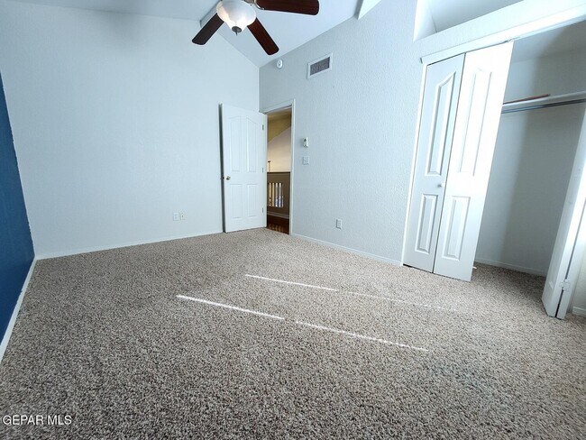 Building Photo - 7532 Plaza Taurina Dr
