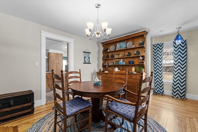 Building Photo - 6 Davis Way