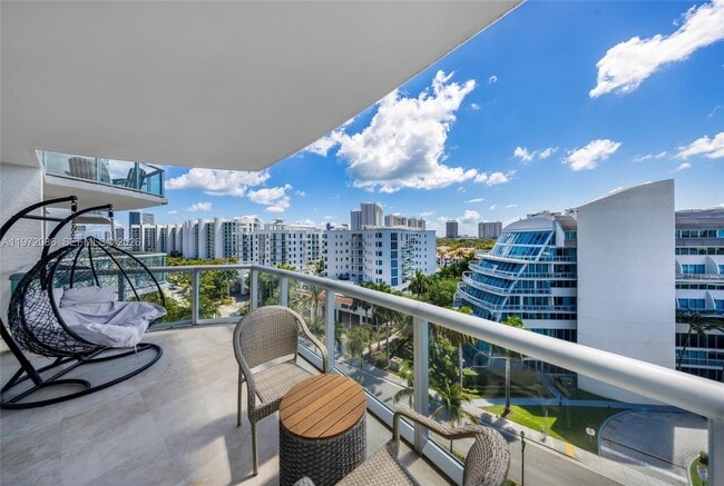 Building Photo - 3131 NE 188th St