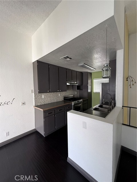 Building Photo - 24316 Sylvan Glen Rd