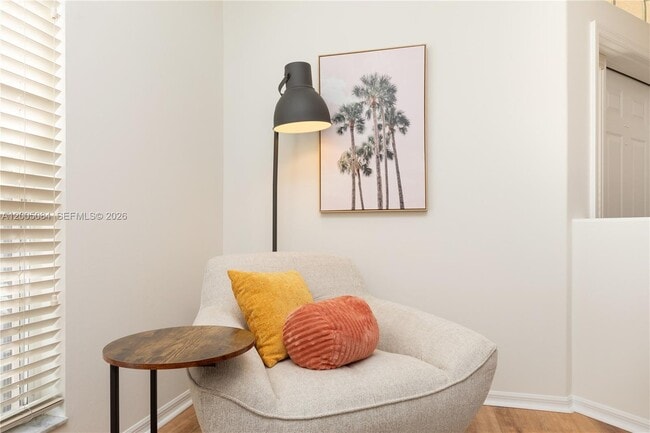 Building Photo - 1896 Crestview Way