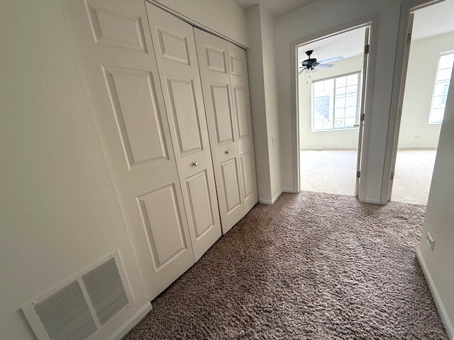 Building Photo - 1722 Middlebury Dr