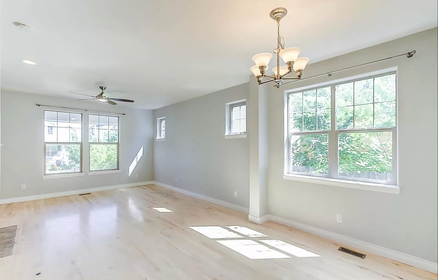 Building Photo - 2615 Elmira St