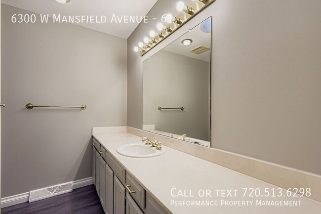 Building Photo - 6300 W Mansfield Ave