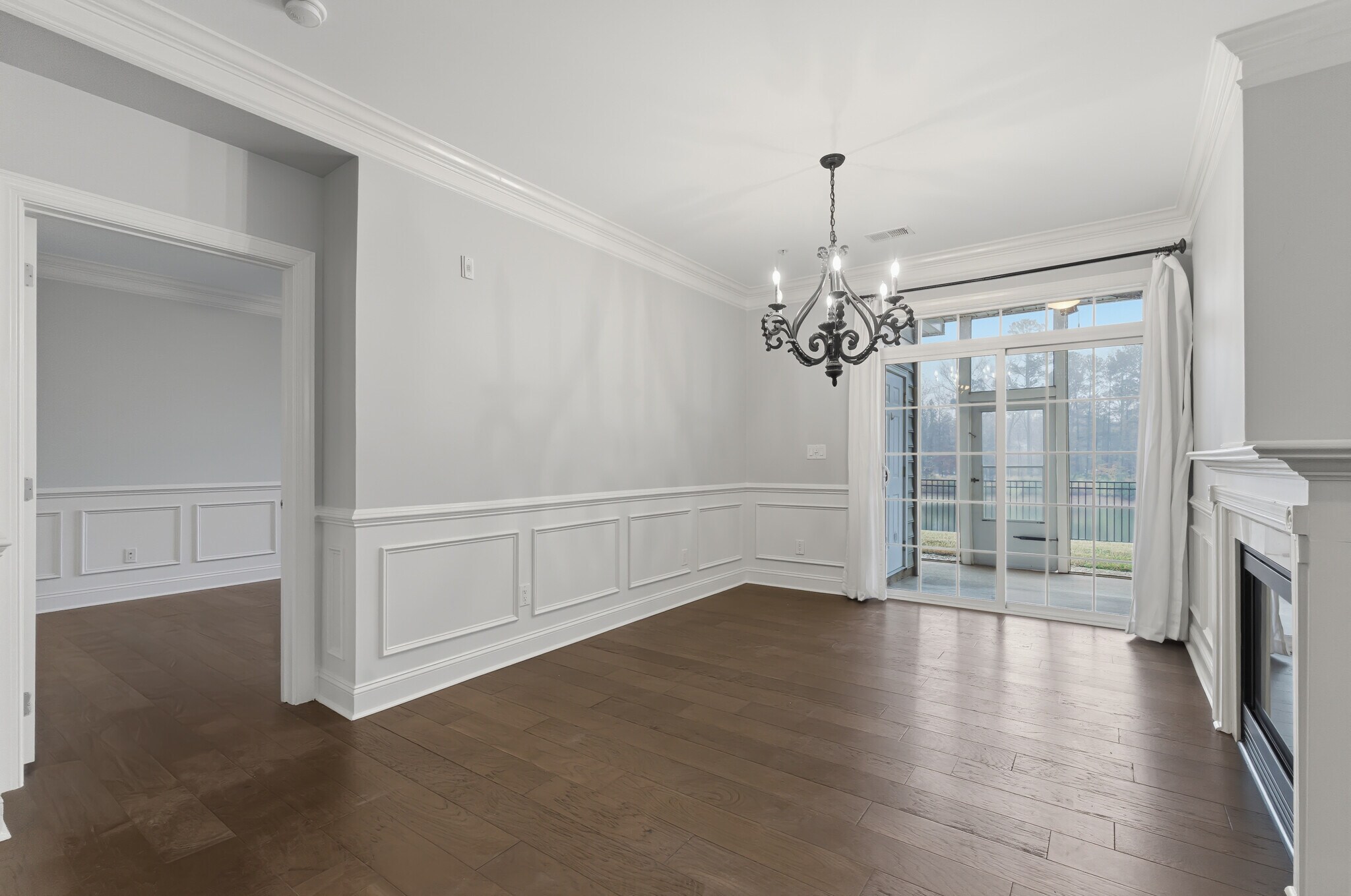 Building Photo - 10421 Rosegate Ct