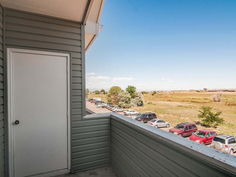 Building Photo - 905 S Zeno Way
