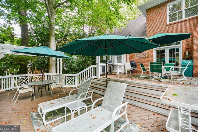 Building Photo - 1640 Lazy River Ln