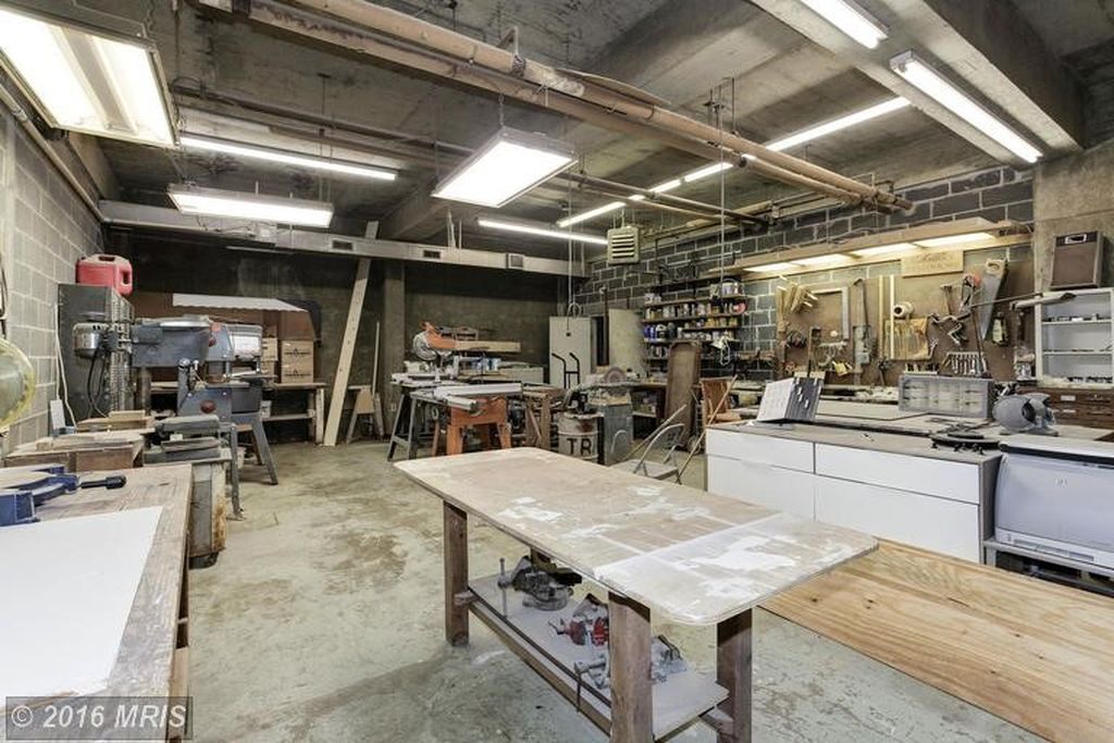 woodshop - 1301 Delaware Ave SW