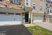 Building Photo - 141 Graystone Dr
