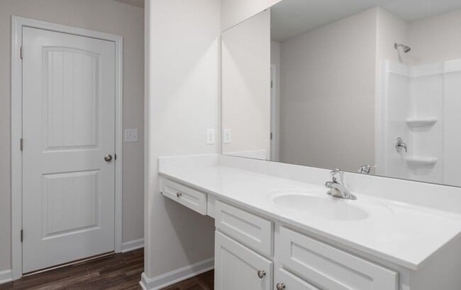 Building Photo - 4725 Hazelburn Dr