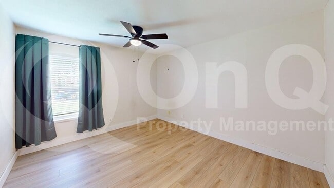 Building Photo - 2929 Holy Cross Ln
