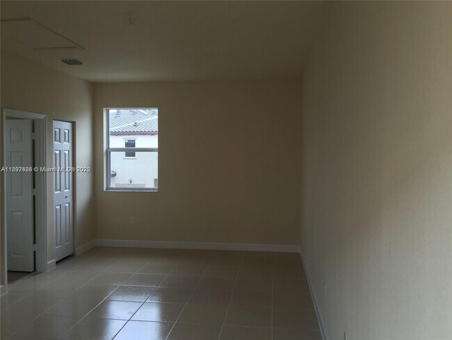 Building Photo - 17105 SW 96th St