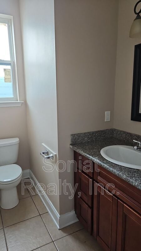 Building Photo - 4235 Hollygrove St