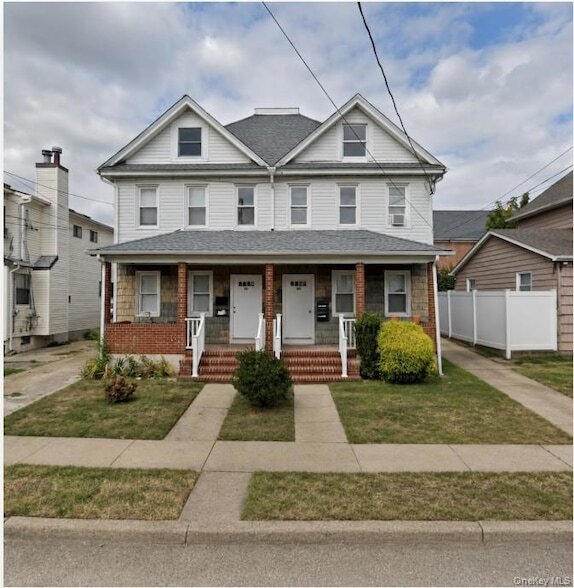 Building Photo - 156 Cleveland Ave