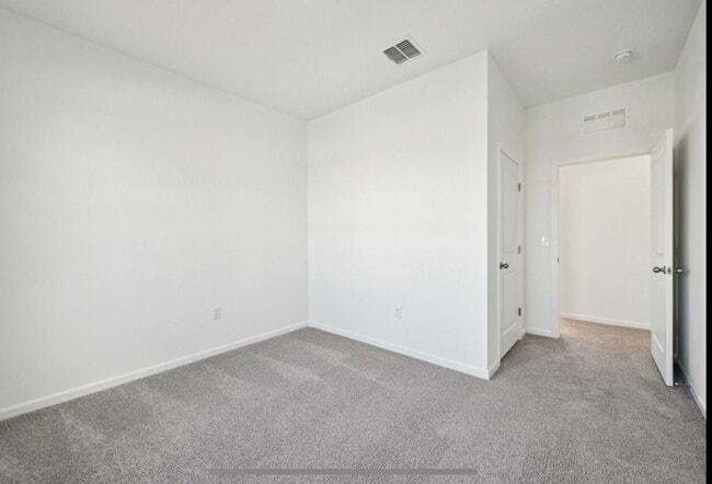 Building Photo - 1316 Kennedy Rd