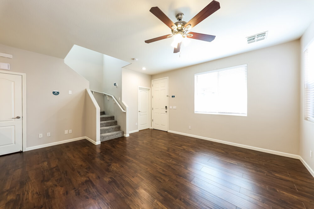 Building Photo - 11466 W St John Rd