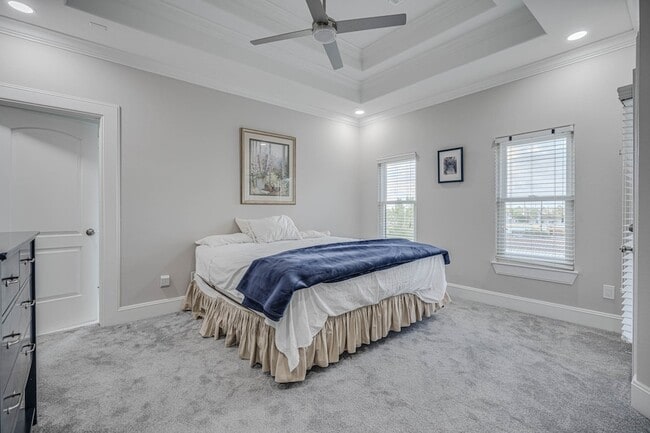 Building Photo - 4701 Inker St