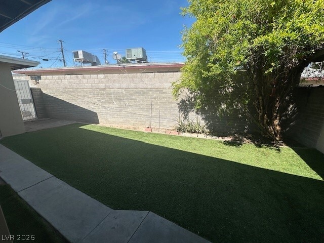 Building Photo - 223 N 14th St