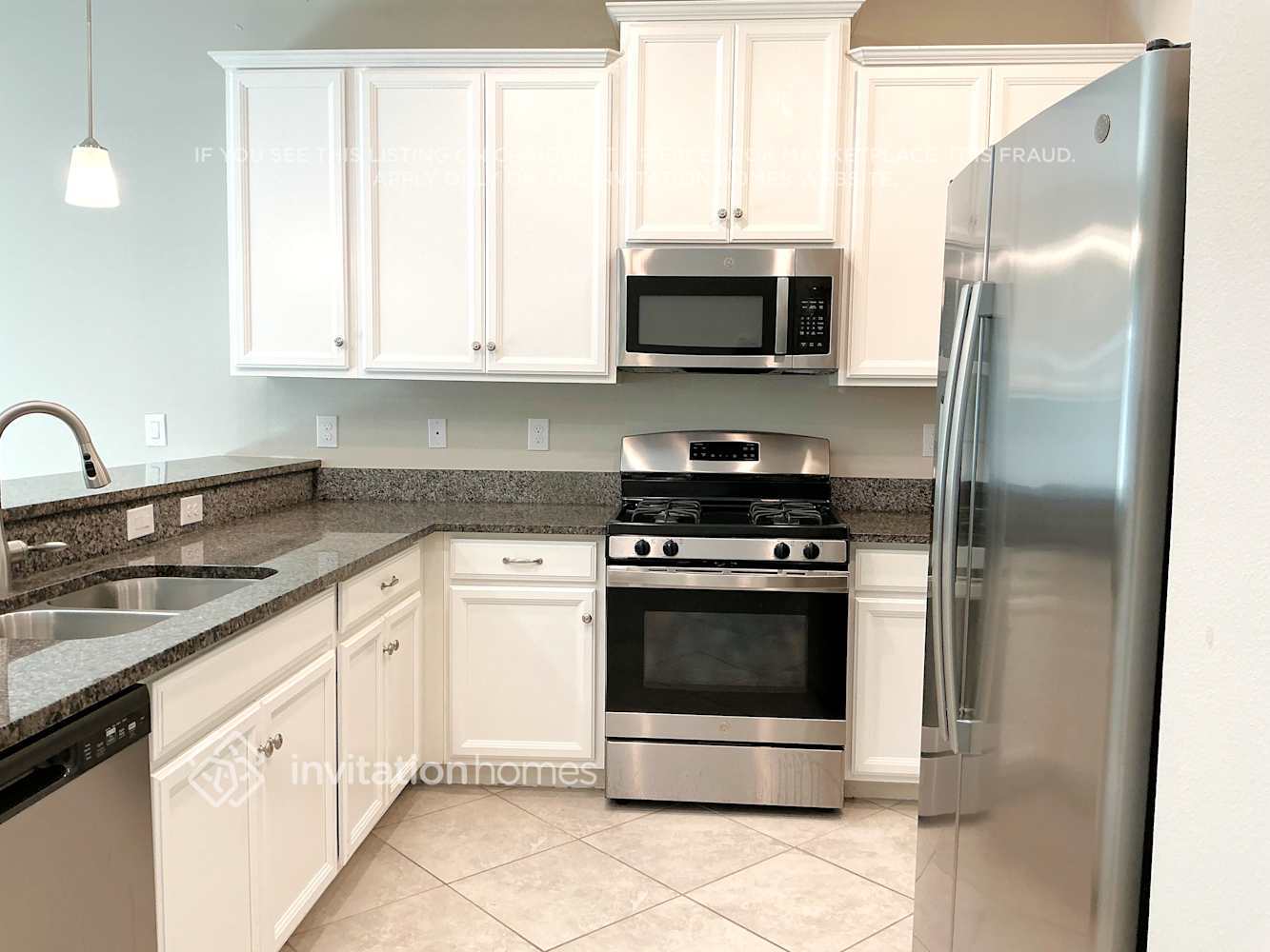 Building Photo - 2856 Coach Manors Way