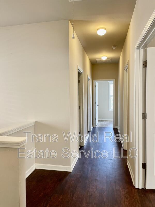 Building Photo - 5226 Apple Grove Rd NE