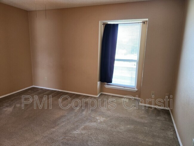 Building Photo - 6702 Everhart Rd