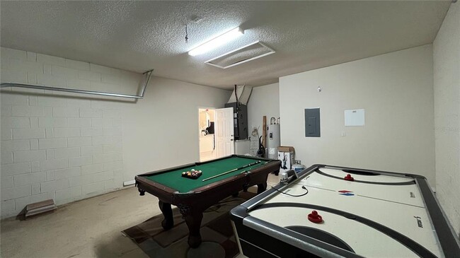 Building Photo - 16644 Fresh Meadow Dr