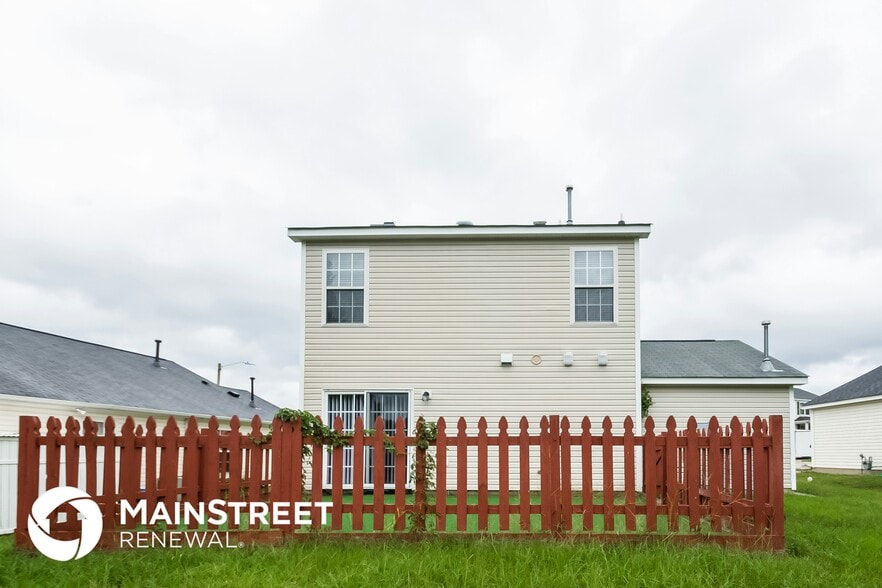 Building Photo - 5316 Marthonna Way