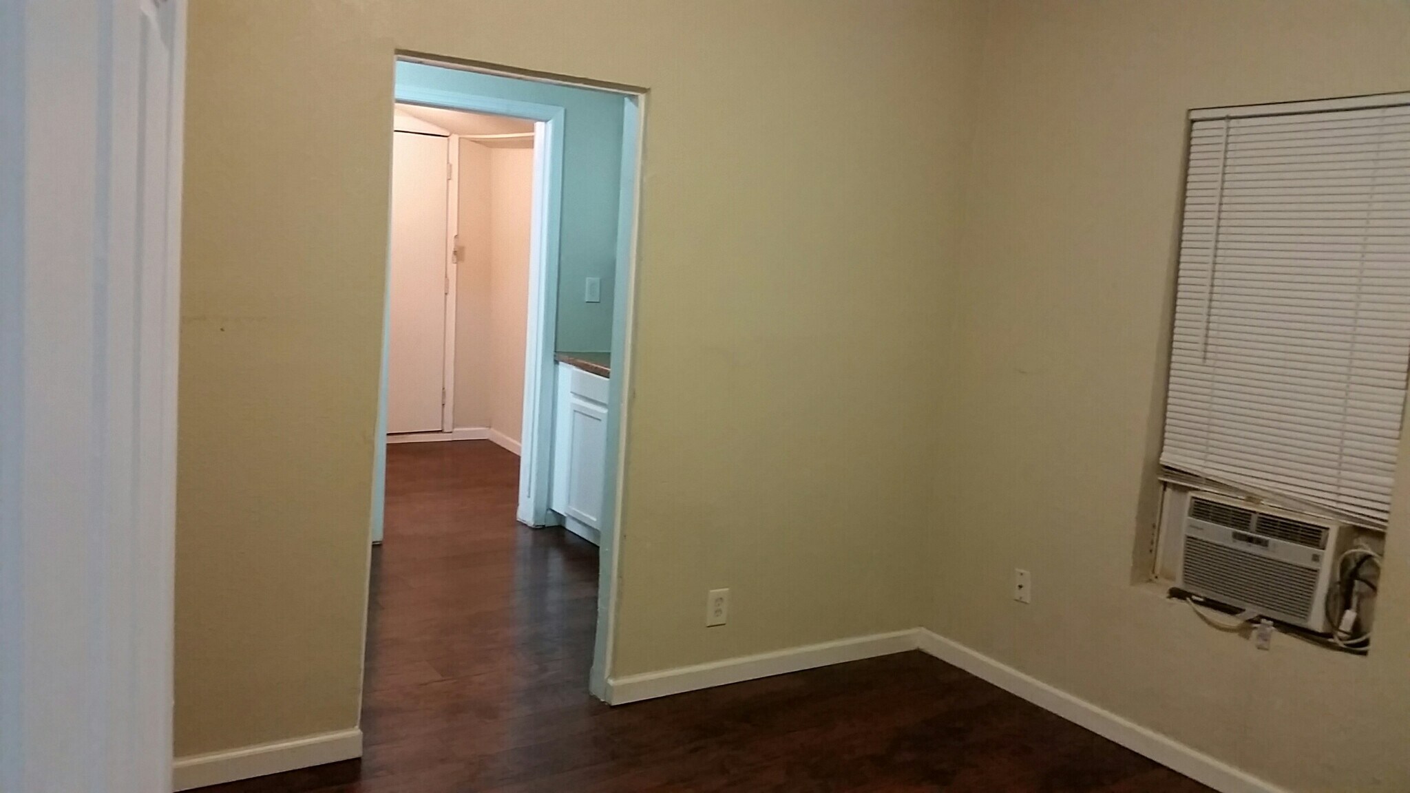 BD RM to KIT - 318 Hollenbeck Ave