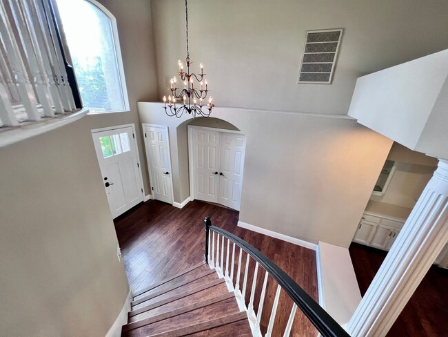 Building Photo - $3,600 Cole & Millbrook, 4 Bedroom House -...