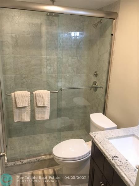 Building Photo - 1777 SE 15th St