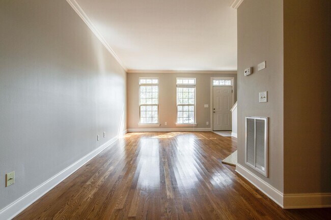 Building Photo - 404 Mercomatic Dr