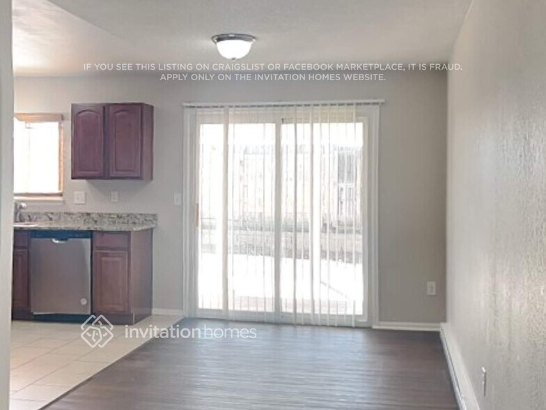 Building Photo - 3780 S Norfolk Way