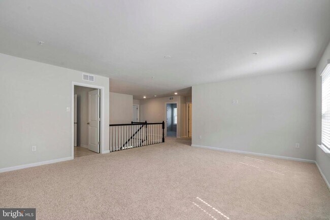 Building Photo - 5713 Haller Pl