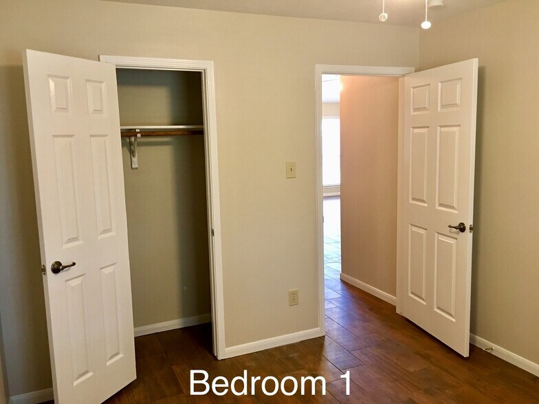 Building Photo - 14518 Cypress Green Dr