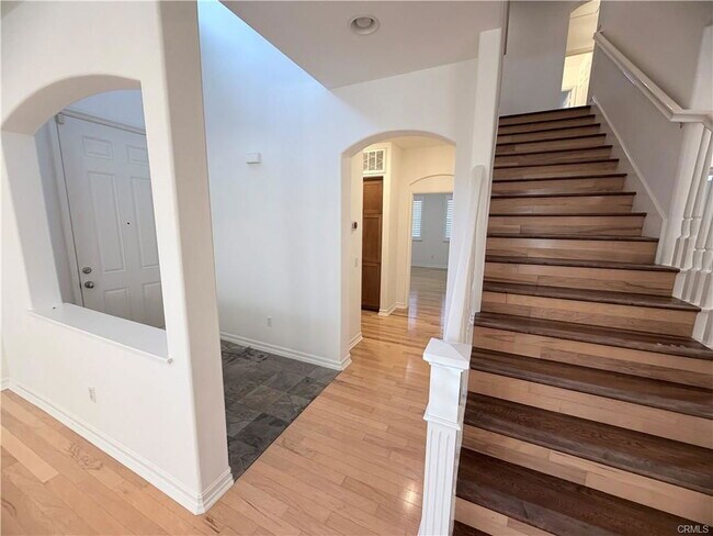 Building Photo - 2763 Maricopa St