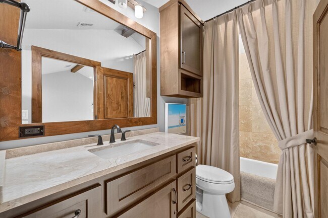 Building Photo - 2924 Candace Cir