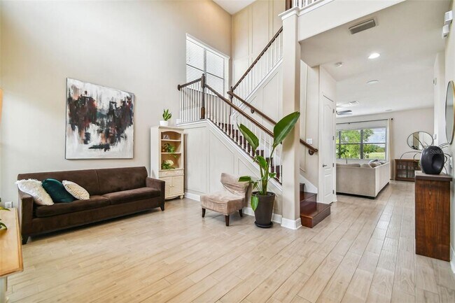 Building Photo - 10627 Mistflower Ln