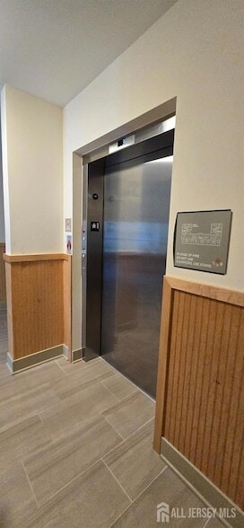 Building Photo - 211 Henderson Rd